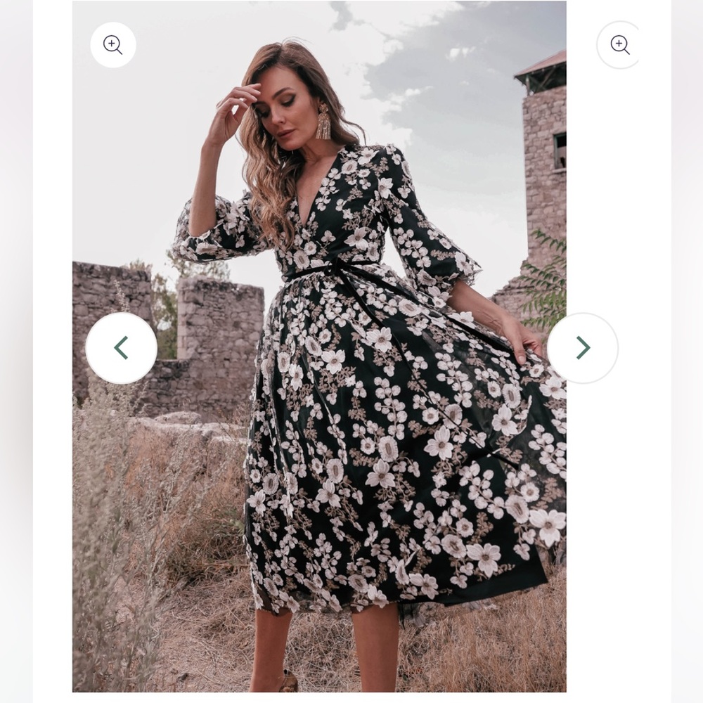 NWT JessaKae Holly Dress Size Small